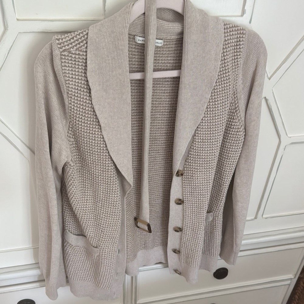 Banana Republic Women's Oatmeal Belted Cardigan Sweater